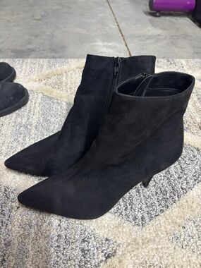 Carlos Santana black, suede heeled booties